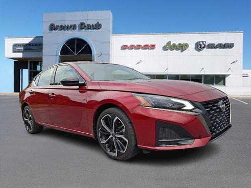 2023 Nissan Altima 2.5 SR