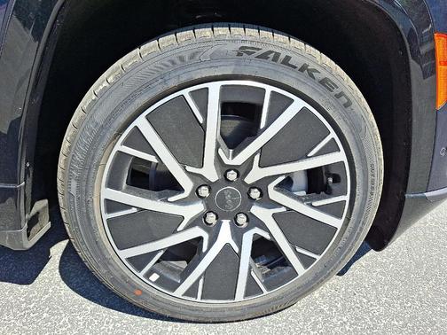 2025 Jeep Wagoneer S Limited