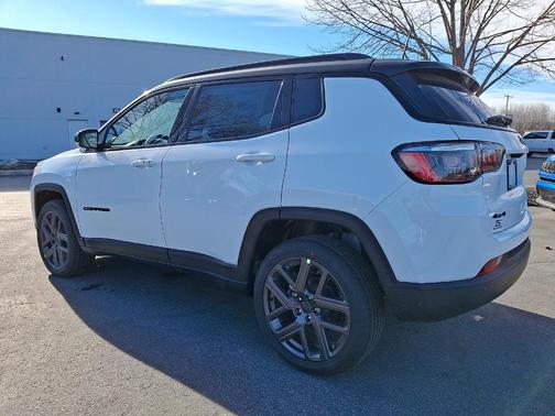 2026 Jeep Compass Limited Altitude