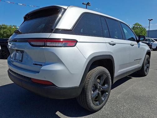 2025 Jeep Grand Cherokee Limited