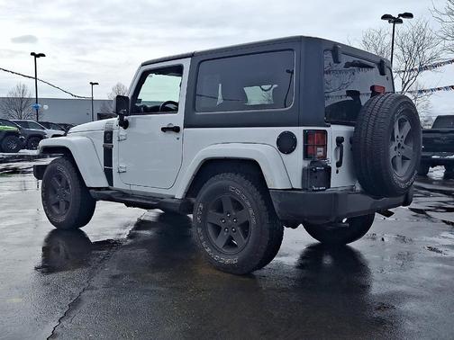 2016 Jeep Wrangler Sport