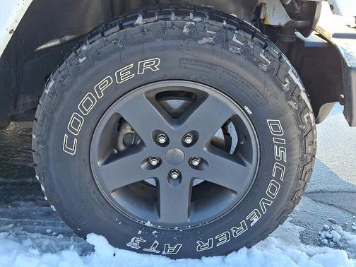 2016 Jeep Wrangler Sport