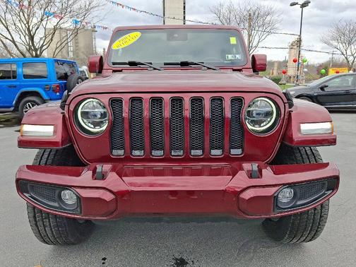 2021 Jeep Wrangler Unlimited Sahara Altitude