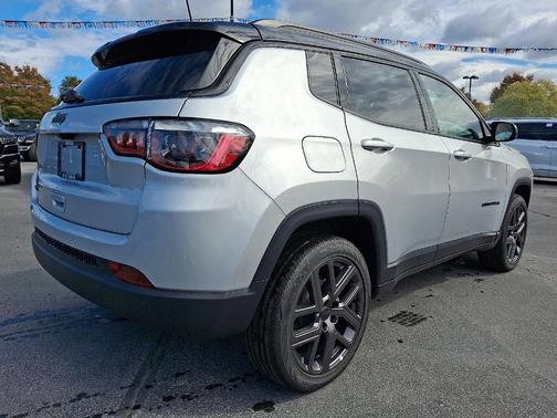 2026 Jeep Compass Limited Altitude