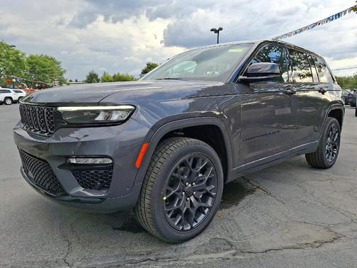2025 Jeep Grand Cherokee Summit
