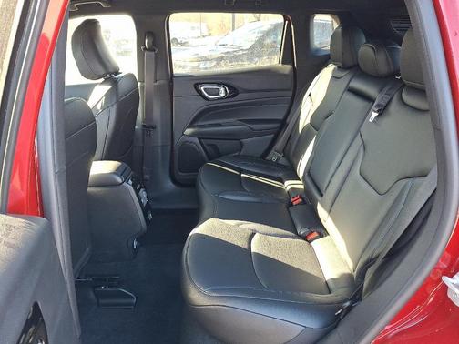 2026 Jeep Compass Limited Altitude