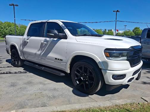 Ivory White 2022 RAM 1500 Laramie