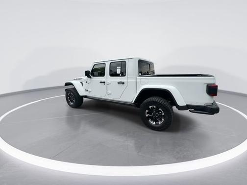 Bright White Clearcoat 2024 Jeep Gladiator Rubicon X