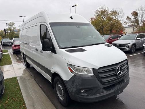 2021 Mercedes-Benz Sprinter 2500 Cargo 170 WB