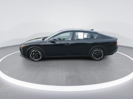 Aurora Black Pearl 2025 Kia K4 EX