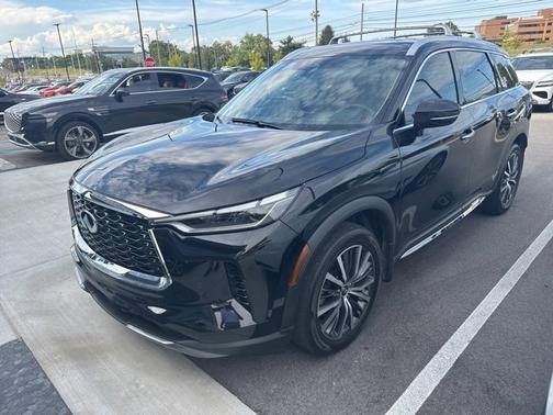2023 INFINITI QX60 SENSORY