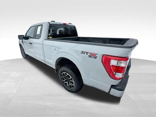 Avalanche 2023 Ford F-150 XL