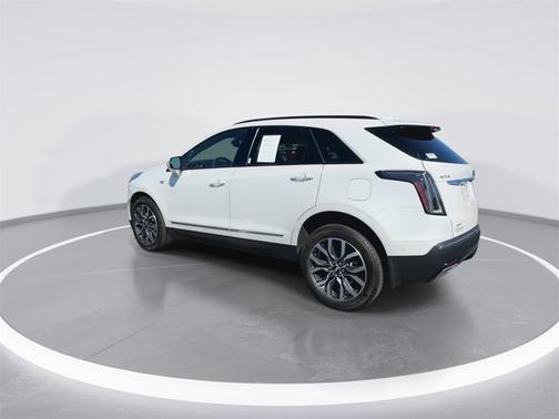 2021 Cadillac XT5 AWD Sport