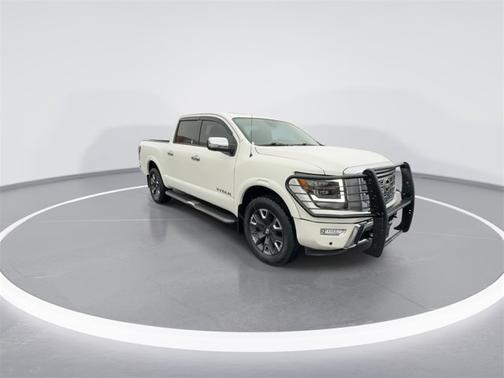 2021 Nissan Titan Platinum Reserve