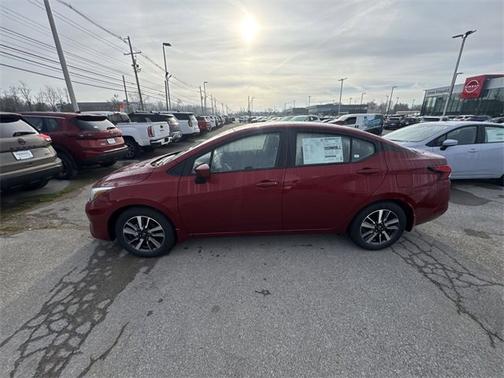 2025 Nissan Versa SV