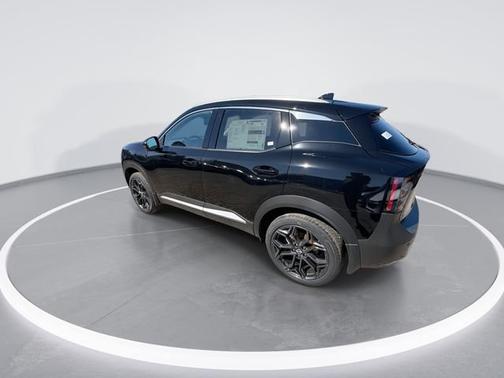 Super Black 2026 Nissan Kicks SR