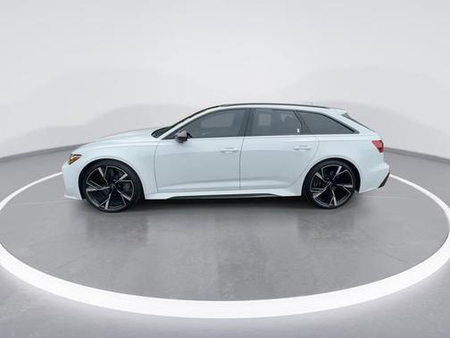 Glacier White 2021 Audi RS 6 Avant 4.2