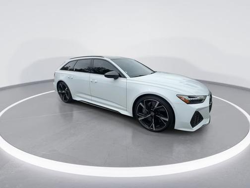 Glacier White 2021 Audi RS 6 Avant 4.2