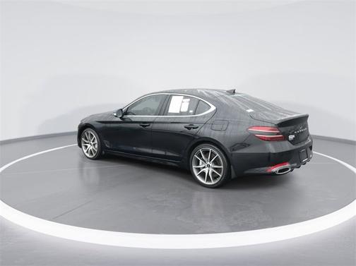 2025 Genesis G70 2.5T