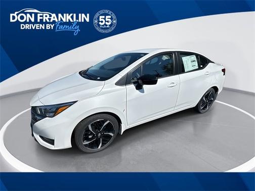 2025 Nissan Versa SR