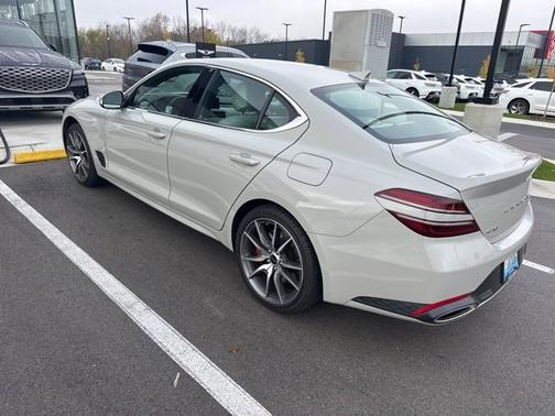 2025 Genesis G70 2.5T