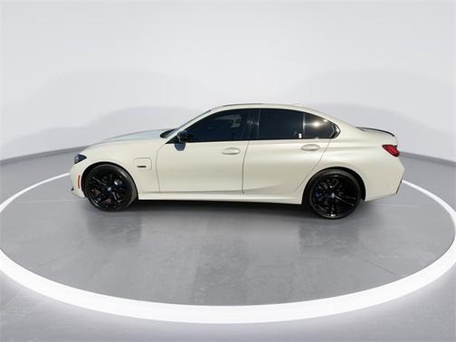 2023 BMW 330e 330e xDrive