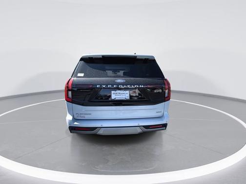 Oxford White 2025 Ford Expedition Max Platinum