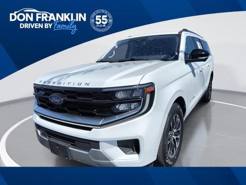 Oxford White 2025 Ford Expedition Max Platinum