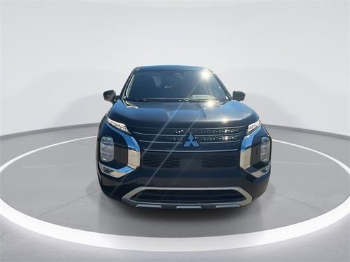2023 Mitsubishi Outlander PHEV SE