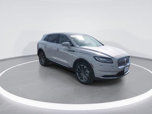 Pearl Metallic 2022 Lincoln Nautilus Reserve