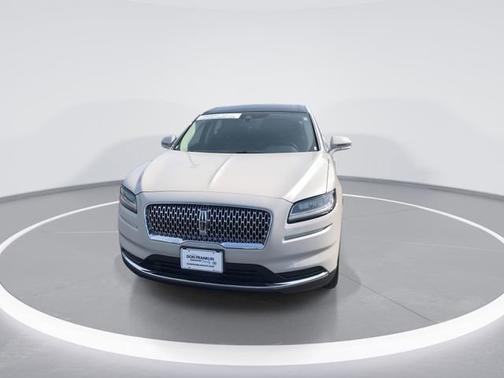 Pearl Metallic 2022 Lincoln Nautilus Reserve