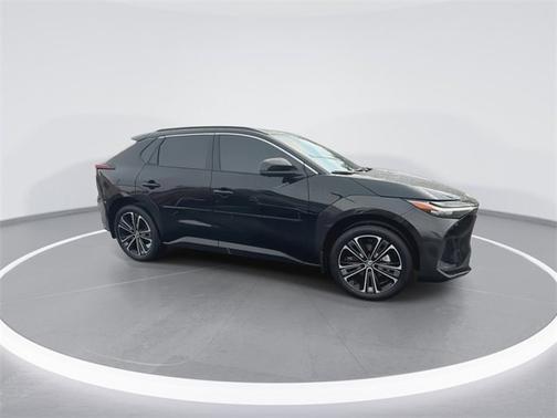 2025 Toyota bZ4X XLE