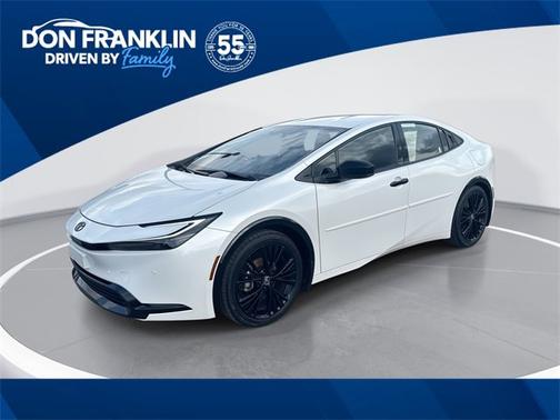 2025 Toyota Prius LE