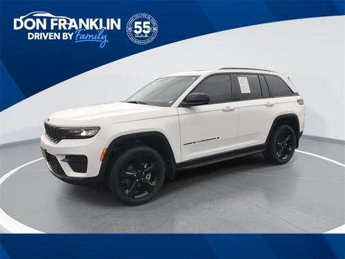 2022 Jeep Grand Cherokee Altitude