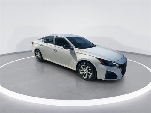 2025 Nissan Altima S