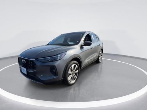 ? 2025 Ford Escape Platinum