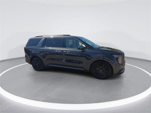 2025 Kia Carnival SX