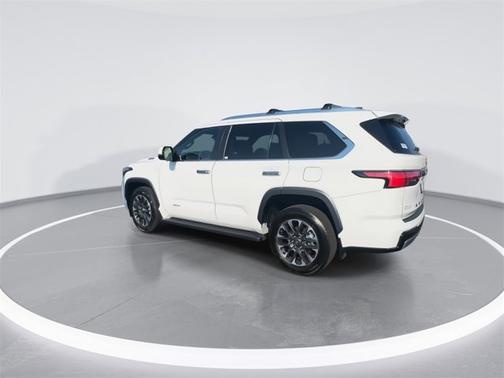 2025 Toyota Sequoia SR5