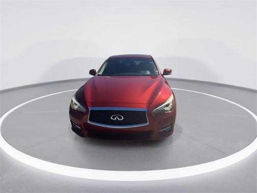 2015 INFINITI Q50 Premium