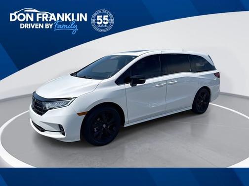 White 2024 Honda Odyssey Sport