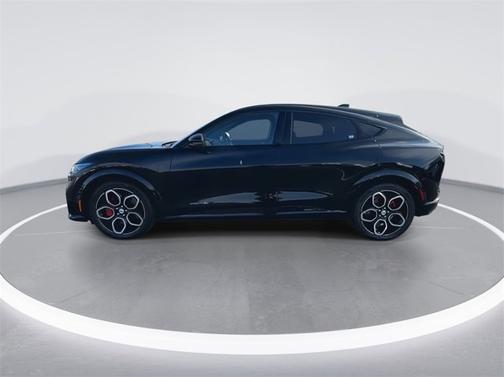 2022 Ford Mustang Mach-E GT
