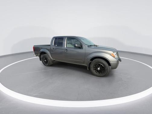 Gun Metallic 2019 Nissan Frontier SV
