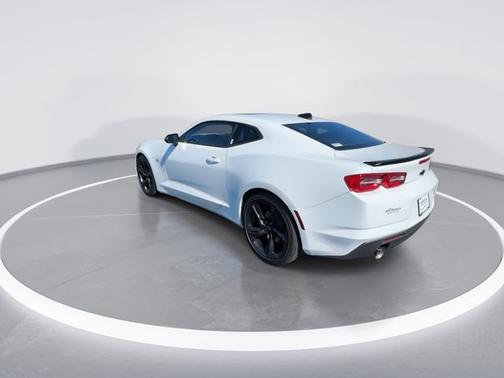 2021 Chevrolet Camaro 1LT