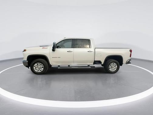 Iridescent Pearl Tricoat 2024 Chevrolet Silverado 3500 LTZ