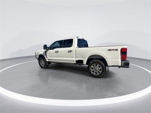 2024 Ford F-350 LARIAT