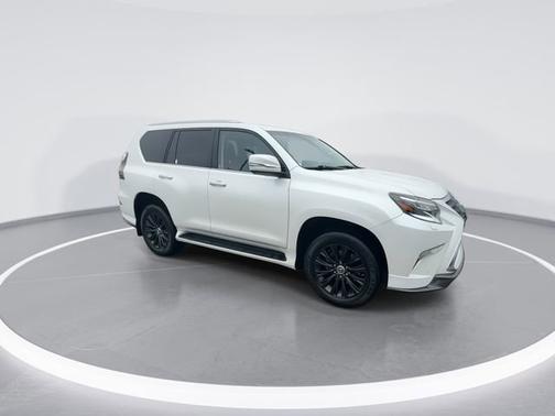 White Pearl 2023 Lexus GX 460 Premium