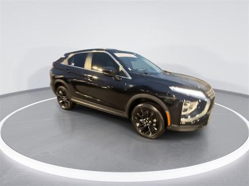 2023 Mitsubishi Eclipse Cross LE