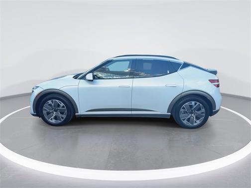 2025 Genesis GV60 Standard