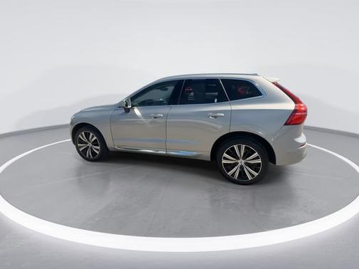 Silver 2022 Volvo XC60 Inscription