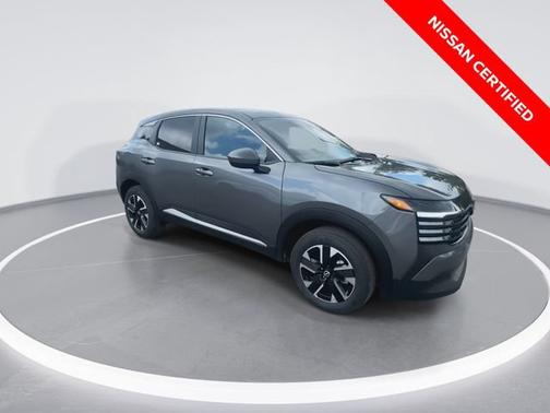Gun Metallic 2025 Nissan Kicks SV